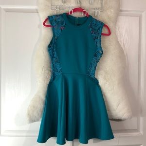 Cute lace Flowey dress